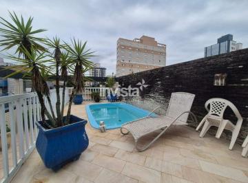 Casa · 330m² · 4 Quartos · 2 Vagas · Casa à venda no bairro Embaré