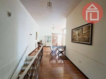 c9b1d9aae6a4de84eb8a0357df400b215994975b · Casa com 3 dormitórios à venda, 255 m² por R$ 3.500.000,00 - Centro - Bragança Paulista/SP