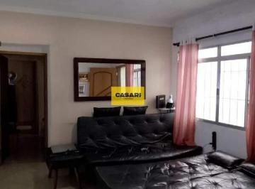 Comercial · 138m² · 3 Quartos · 2 Vagas · Casa com 3 Dormitórios, Suíte, Estúdio Acústico e Ótima Localização em SBC