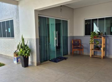 Casa de 3 quartos, Sobradinho · Casa Reformada// "Solta no lote" // Laje// no Buritizinho - não financiável