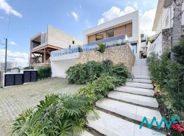 Casa · 388m² · 4 Quartos · 6 Vagas · Casa a Venda Mobiliada no Residencial Alphasitio - Estuda Permuta!!!