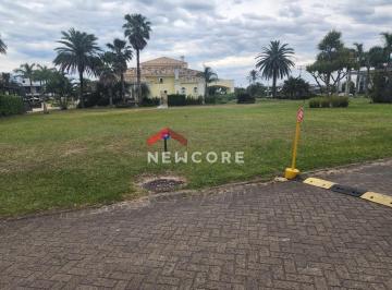 Terreno · 540m² · Lote em condomínio em  Estrada dos Cunhas - Praia Itapeva - Torres/RS