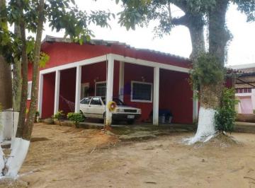Foto 01 · Ampla casa com 4 quartos e 2 salas em São Gonçalo, Taubaté-SP: confira!