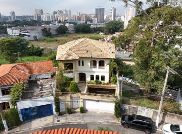 Casa · 506m² · 4 Quartos · 6 Vagas · Sobrado para venda em Jardim Peri Peri com 4 quartos, sendo 2 suítes, 506m²