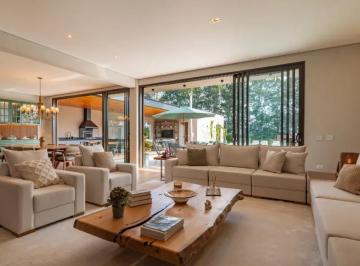 Casa de 5 quartos, Jacaré · Casa sobrado à venda no Condomínio Portal do Japy Golf em Jacaré em Cabreúva-SP