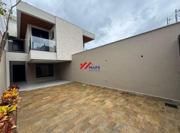Casa · 156m² · 4 Quartos · 3 Vagas · Casa geminada com quatro quartos, suíte e três vagas de garagem no bairro Jaraguá - Belo Horizonte/M