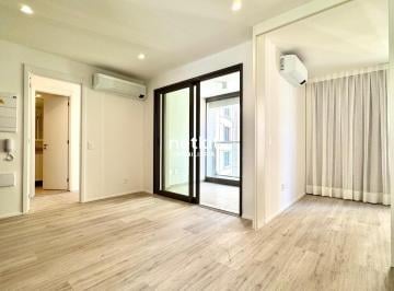 Apartamento de 2 quartos, São Paulo · 55 m² com suíte, closet e varanda envidraçada — moderno e perto da Paulista
