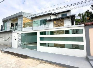 Casa · 217m² · 4 Quartos · 2 Vagas · Casa Ampla e Moderna no Residencial Anunciação