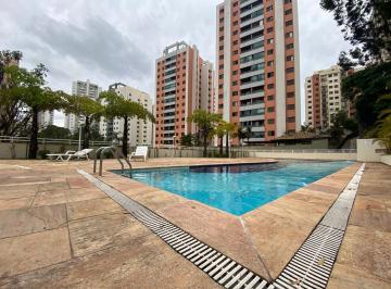 Apartamento de 2 quartos, São Paulo · Apartamento de 2 quartos e 1 vaga ao lado do metrô vila Sônia.  FL64