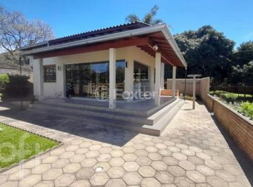 f634be61 · Casa, 4 dormitórios, 245.13 m², em São Jorge