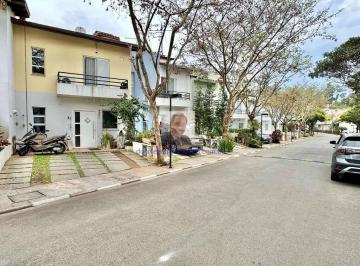 Casa · 130m² · 3 Quartos · 2 Vagas · Vende-se no Cond. New Village - Sobrado 3d/1ste, escritório, ar-condicionad