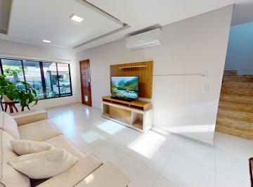 Casa de 3 quartos, Curitiba · SOBRADO TRIPLEX NO CORAÇÃO DO CAJURU — SEMIMOBILIADO E COM TERRAÇO EXCLUSIVO