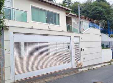 Casa de 4 quartos, São Paulo · Sobrado venda Vila Irmãos Arnoni Horto Florestal, com 245m2, 4 quartos, sendo 3 suítes.