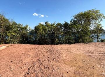 Foto 01 · Terreno à venda no Condomínio Angra Residence em Sacramento-MG: 300m² de área!