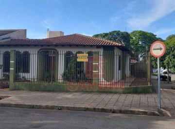 Casa · 232m² · 4 Quartos · 2 Vagas · RESIDENCIA  DE ESQUINA 04 QUARTOS, AO LADO  DO SHOPPING MANDACARU