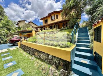 Casa · 240m² · 3 Quartos · 2 Vagas · Cond. Nova Higienópolis - 2 LOTES / 1.200 m² - 3 d/1ste por R$ 2.200.000