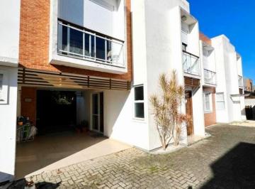 202512011612174120.jpg · Casa para Venda em Florianópolis, Campeche, 3 dormitórios, 1 suíte, 3 banheiros, 2 vagas