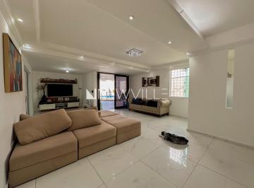 Casa · 296m² · 4 Quartos · 4 Vagas · Casa de 4 quartos à venda em Piedade