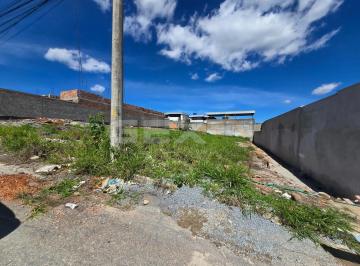 Terreno · 300m² · Terreno à Venda no Bairro São Roque em Divinópolis/MG.