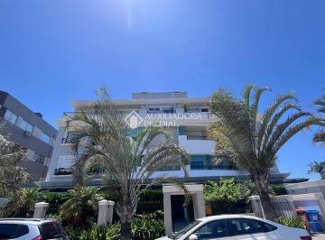 Apartamento · 110m² · 2 Quartos · 2 Vagas · Cobertura em Jurerê a 350 m da Praia com 2 Suítes
