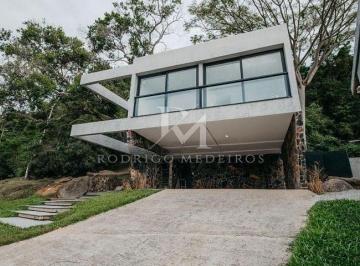4b90f7d1-5c1c-48c3-9948-146cc492a662_20251128_142928_0000-17646021204793.jpg · Casa à venda em Canasvieiras, Florianópolis/SC – 3 suítes e rooftop