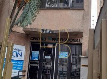 Comercial · 30m² · 1 Quarto · Sala Comercial na Região Central | 30 m² | Aceita permuta por terreno.