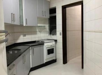 Apartamento de 2 quartos, Curitiba · Apartamento 2 dormitórios Sacada fechada com vidro e churrasqueira em Portão