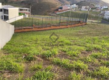 Foto 01 · Terreno - Casa de Pedra