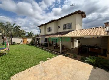 Casa · 235m² · 4 Quartos · 3 Vagas · Casa 4 quartos no bairro Guarujá Betim