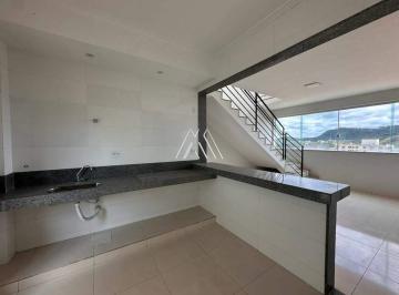 Apartamento · 135m² · 3 Quartos · 2 Vagas · Alugo cobertura duplex com 02 pavimentos no Padre Eustáquio- Itaúna/Mg!!