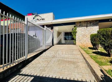 Garagem/estacionamento · Casa (térrea na rua) 3 dormitórios/suite, cozinha planejada