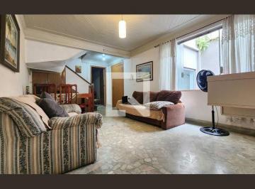 Casa · 223m² · 6 Quartos · 2 Vagas · Casa para Aluguel - Encruzilhada, 6 Quartos, 223 m² - Santos