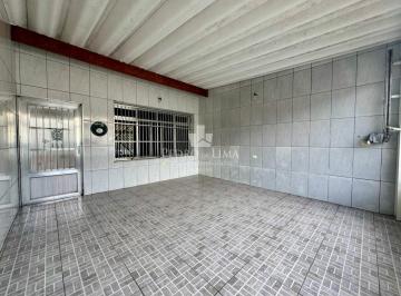 Casa · 125m² · 3 Quartos · 2 Vagas · Sobrado bem localizado no Jardim Aricanduva, 125m² 3 quartos, 3 banheiros e 2 vagas cobertas.