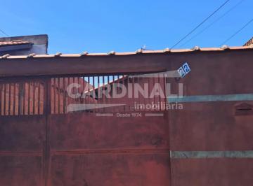 Casa · 187m² · 2 Quartos · 1 Vaga · Oportunidade de investimento, casa com boa localização e preço de ocasião.