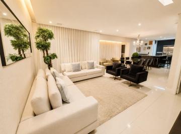 Apartamento · 132m² · 2 Quartos · 2 Vagas · 
                                Apartamento à Venda na Vila Nova Conceição
                        