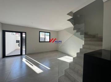 Casa · 91m² · 3 Quartos · 2 Vagas · Casa geminada com três quartos, suíte e duas vagas de garagem no bairro Itapoã - Belo Horizonte/MG.