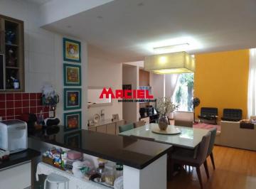 Casa · 199m² · 3 Quartos · 2 Vagas · Casa térrea bem espaçosa com 3 dormitórios em Tremembé!