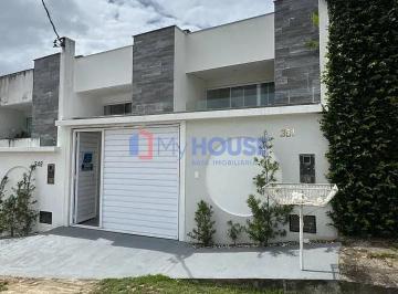 whatsapp-image-2025-11-24-at-09-54-20-111764003294322.jpeg · Casa alto padrão no Mar À Vista: 4 quartos, piscina, 3 vagas e localização privilegiada na Zona Sul,