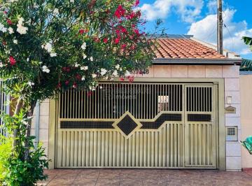 Casa · 86m² · 3 Quartos · 2 Vagas · Casa Padrão em Américo Brasiliense