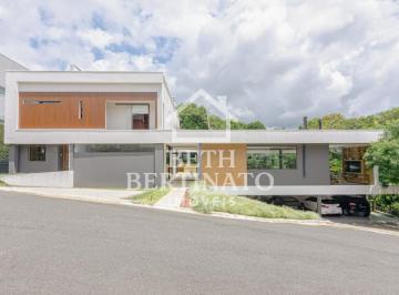 1 · Casa em condomínio ao lado do Parque Tingui, com amplo terreno, piscina e espaço gourmet
