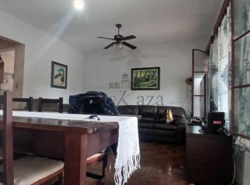 Casa · 250m² · 3 Quartos · 2 Vagas · Oportunidade - Casa térrea - Cidade Vista Verde - 3 Dormitórios - 250m².
