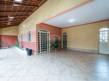 Casa · 515m² · 6 Quartos · 3 Vagas · Vendo casa com 4 suítes mais edícula na Vila Planalto vista parcial Lago Lote registrado com HABITE-