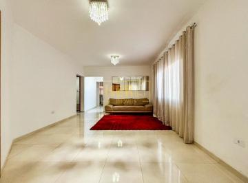 Casa · 296m² · 4 Quartos · 4 Vagas · Sobrado de 296m² com 4 dormitórios - Residencial IbiAram 1