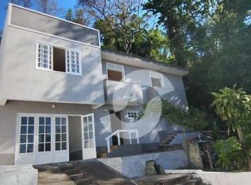 bbf4d09a98ad2c446731b5093a1dc520f5417b07 · Casa com 2 dormitórios à venda, 128 m² por R$ 884.000 - Itaipu - Niterói/RJ