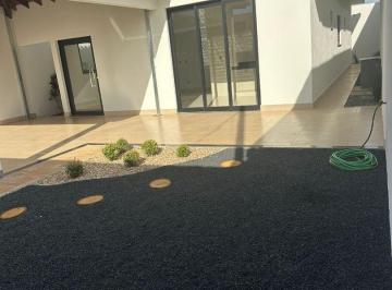 Casa · 120m² · 3 Quartos · 2 Vagas · Casa com 3 quartos à venda bairro Aclimação - Uberlândia/MG