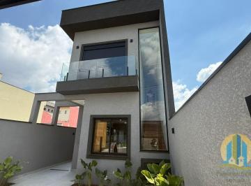 Casa · 149m² · 3 Quartos · 2 Vagas · CASA DE ALTO PADRÃO À VENDA!!