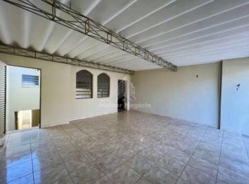 Casa · 135m² · 4 Quartos · 2 Vagas · Casa com 4 quartos (1 suíte) à venda no bairro Vila Monteiro em Piracicaba - SP