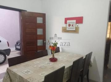 Casa · 140m² · 3 Quartos · 2 Vagas · Oportunidade - Casa - Parque dos Príncipes - 2 Dormitórios - 174m² - Aceita Permuta