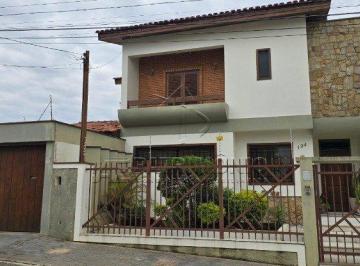 Casa · 385m² · 3 Quartos · SOBRADO COM 3 SUITES SENDO 2 CLOSET E 1 MASTER; TRUJILLO; SOROCABA; NORTE