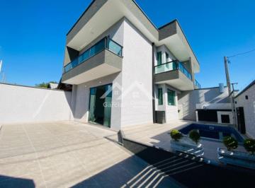 Casa · 150m² · 2 Quartos · 2 Vagas · 
                                Sobrado em Peruíbe
                            